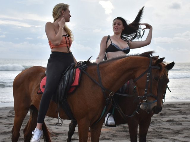 bali-horse-riding